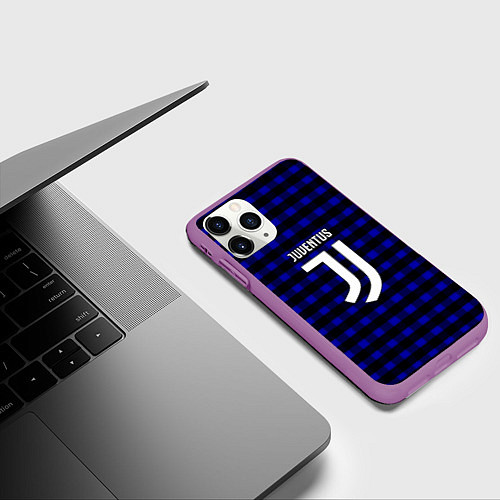 Чехол iPhone 11 Pro матовый Ювентус паттерн / 3D-Фиолетовый – фото 3