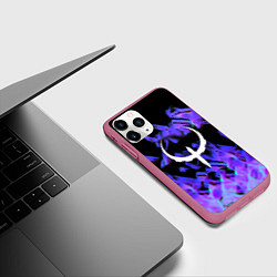 Чехол iPhone 11 Pro матовый Квейк неоновый огонь, цвет: 3D-малиновый — фото 2