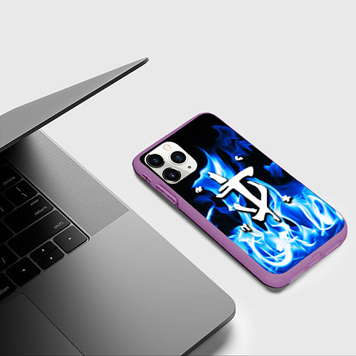 Чехол iPhone 11 Pro матовый Doom fire знак / 3D-Фиолетовый – фото 3