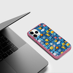 Чехол iPhone 11 Pro матовый Пэчворк с зайчиками, цвет: 3D-малиновый — фото 2