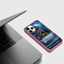 Чехол iPhone 11 Pro матовый Deadlock Dynamo, цвет: 3D-малиновый — фото 2