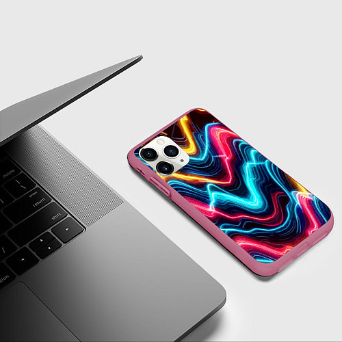 Чехол iPhone 11 Pro матовый Хаотичные неоновые полосы - абстракция / 3D-Малиновый – фото 3