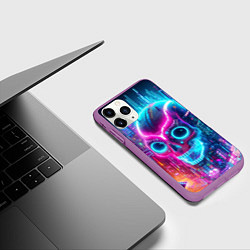 Чехол iPhone 11 Pro матовый Neon skull in metropolis - future, цвет: 3D-фиолетовый — фото 2