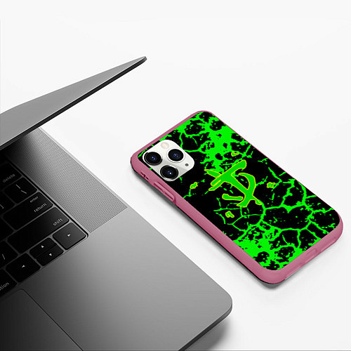 Чехол iPhone 11 Pro матовый DOOM кислотная земля / 3D-Малиновый – фото 3