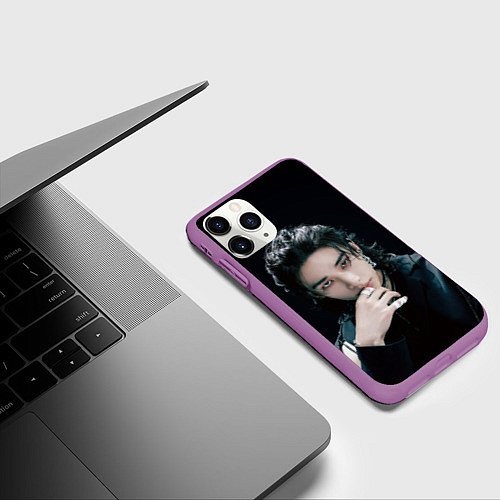Чехол iPhone 11 Pro матовый Stray Kids Hyunjin Giant concept / 3D-Фиолетовый – фото 3