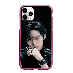 Чехол iPhone 11 Pro матовый Stray Kids Lee Know Giant concept, цвет: 3D-малиновый