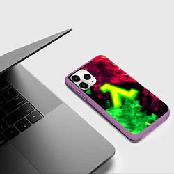 Чехол iPhone 11 Pro матовый Half life битва огня кислотное лого, цвет: 3D-фиолетовый — фото 2