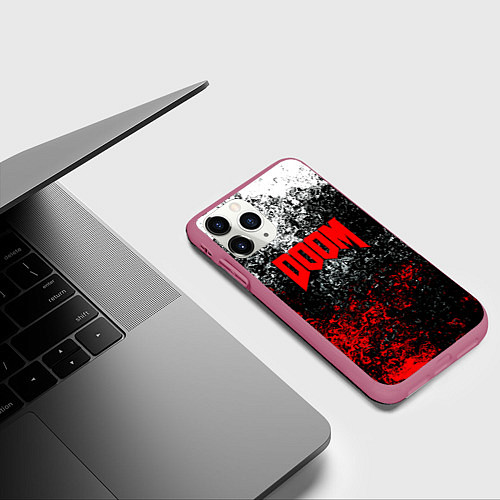 Чехол iPhone 11 Pro матовый Doom брызги красок / 3D-Малиновый – фото 3