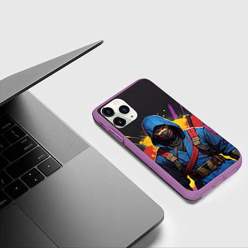 Чехол iPhone 11 Pro матовый Яркий самурай на темном фоне / 3D-Фиолетовый – фото 3