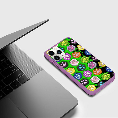 Чехол iPhone 11 Pro матовый Паттерн лапка слайм / 3D-Фиолетовый – фото 3