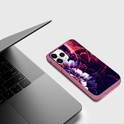 Чехол iPhone 11 Pro матовый Фрактальный цветок абстракция, цвет: 3D-малиновый — фото 2