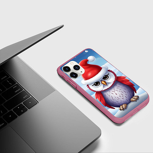 Чехол iPhone 11 Pro матовый Зимний совенок в шапочке / 3D-Малиновый – фото 3