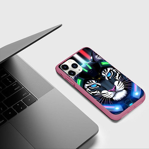 Чехол iPhone 11 Pro матовый Яркий неоновый кибер тигр / 3D-Малиновый – фото 3