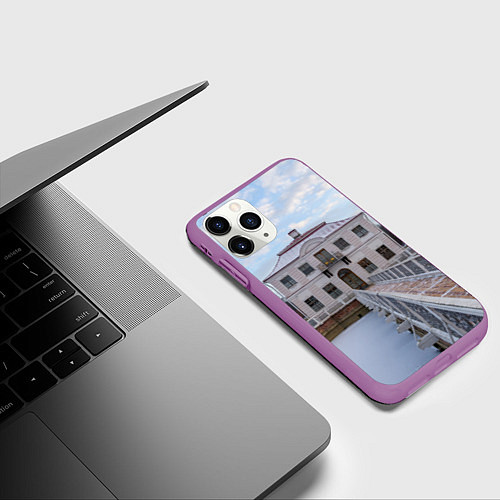 Чехол iPhone 11 Pro матовый Дворец Марли в Петергофе / 3D-Фиолетовый – фото 3