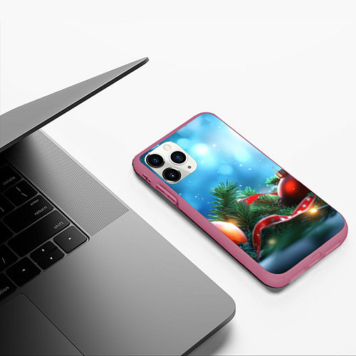 Чехол iPhone 11 Pro матовый Красные игрушки новогодние / 3D-Малиновый – фото 3