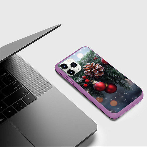 Чехол iPhone 11 Pro матовый Красные игрушки на елке и шишки / 3D-Фиолетовый – фото 3