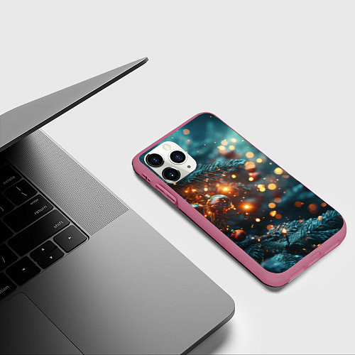 Чехол iPhone 11 Pro матовый Елочные шары и боке / 3D-Малиновый – фото 3