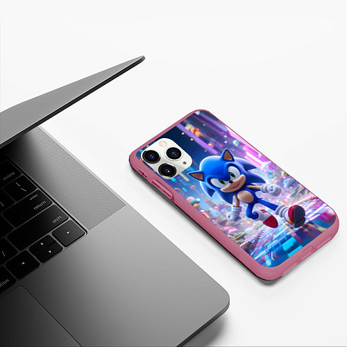 Чехол iPhone 11 Pro матовый Sonic в неоновом городе / 3D-Малиновый – фото 3