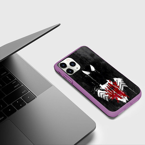 Чехол iPhone 11 Pro матовый Человек паук и веном / 3D-Фиолетовый – фото 3