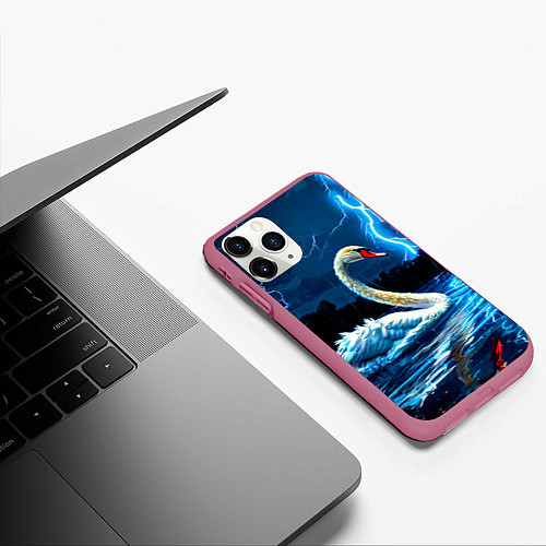 Чехол iPhone 11 Pro матовый Лебедь на пруду в гразу / 3D-Малиновый – фото 3