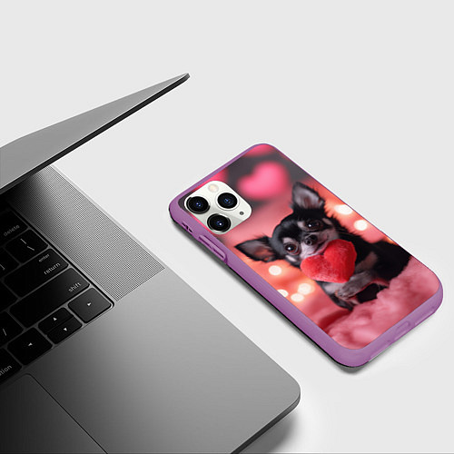 Чехол iPhone 11 Pro матовый Чихуахуа с сердечком / 3D-Фиолетовый – фото 3