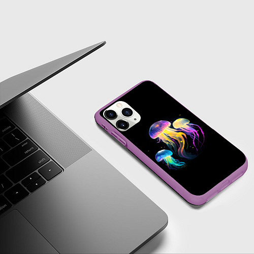 Чехол iPhone 11 Pro матовый Танец трёх медуз / 3D-Фиолетовый – фото 3