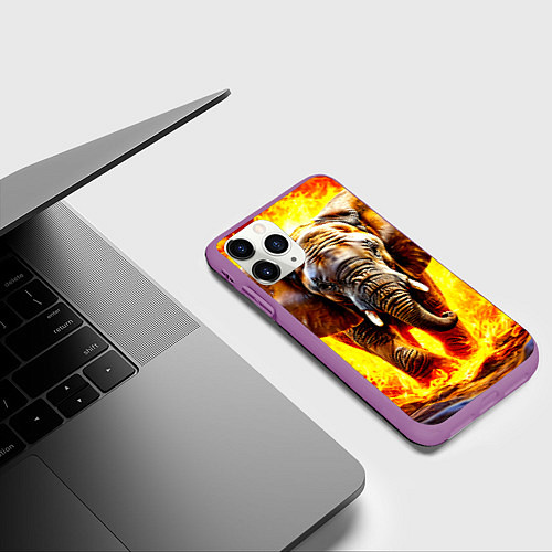 Чехол iPhone 11 Pro матовый Слон в огне / 3D-Фиолетовый – фото 3