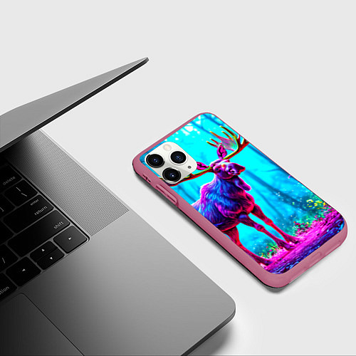 Чехол iPhone 11 Pro матовый Лось в сереневом свете / 3D-Малиновый – фото 3