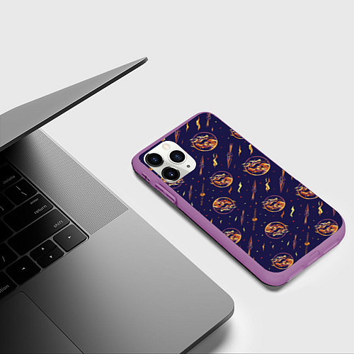 Чехол iPhone 11 Pro матовый Mortal Kombat logo pattern / 3D-Фиолетовый – фото 3
