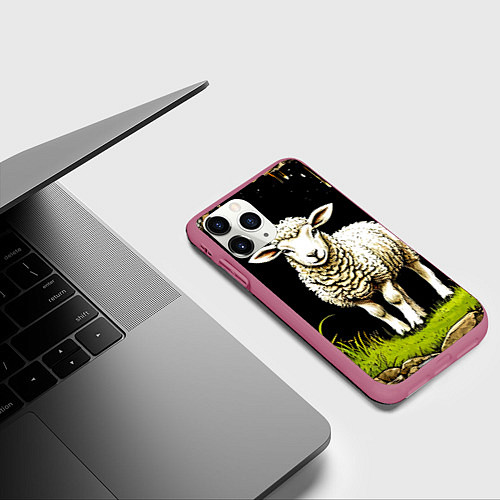 Чехол iPhone 11 Pro матовый Овечка на черном / 3D-Малиновый – фото 3