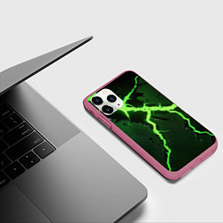 Чехол iPhone 11 Pro матовый Зеленая неоновая молния, цвет: 3D-малиновый — фото 2