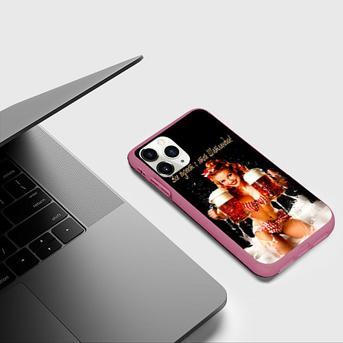 Чехол iPhone 11 Pro матовый Все дуреют с этой Шотландии / 3D-Малиновый – фото 3