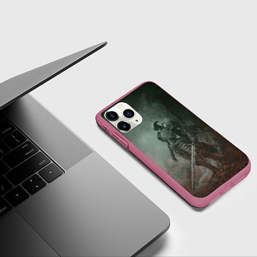 Чехол iPhone 11 Pro матовый Элитный воин-скелет / 3D-Малиновый – фото 3