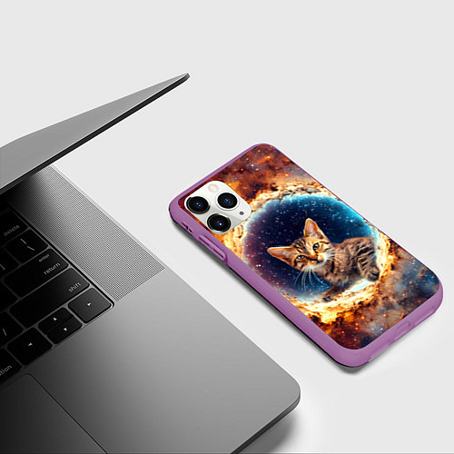 Чехол iPhone 11 Pro матовый Сингапурская кошка в космосе / 3D-Фиолетовый – фото 3