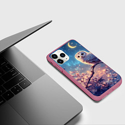 Чехол iPhone 11 Pro матовый Сова на фоне ночного неба, цвет: 3D-малиновый — фото 2