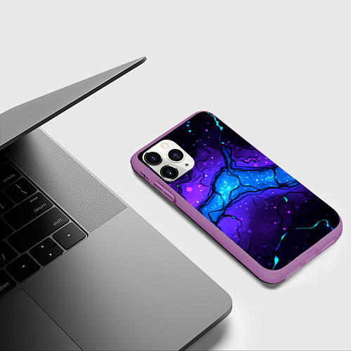 Чехол iPhone 11 Pro матовый Синяя звездная полоса в плите текстура / 3D-Фиолетовый – фото 3