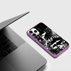 Чехол iPhone 11 Pro матовый Бэтмен черно-белый стиль, цвет: 3D-фиолетовый — фото 2