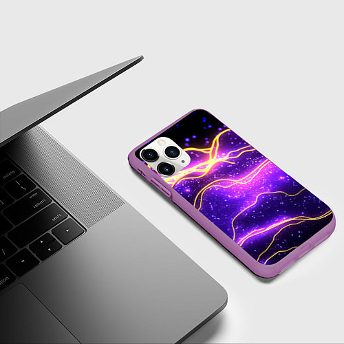 Чехол iPhone 11 Pro матовый Фиолетовая космическая текстура с золотыми полоска / 3D-Фиолетовый – фото 3