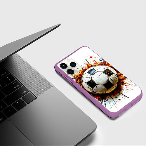 Чехол iPhone 11 Pro матовый Футбольный мяч на белом / 3D-Фиолетовый – фото 3