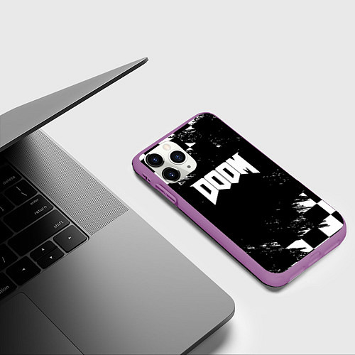 Чехол iPhone 11 Pro матовый Doom краски клетка / 3D-Фиолетовый – фото 3