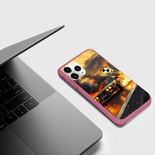 Чехол iPhone 11 Pro матовый ВМБ в огне на скорости / 3D-Малиновый – фото 3