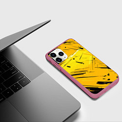 Чехол iPhone 11 Pro матовый Желтая краска на черном фоне, цвет: 3D-малиновый — фото 2