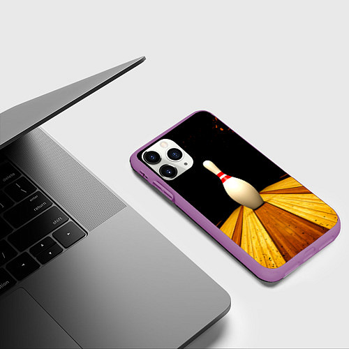 Чехол iPhone 11 Pro матовый Кегля для боулинга на черном / 3D-Фиолетовый – фото 3