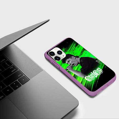 Чехол iPhone 11 Pro матовый Юрий Хой с микрофоном / 3D-Фиолетовый – фото 3