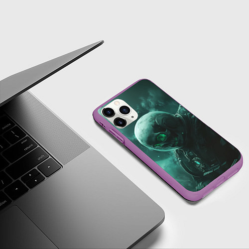 Чехол iPhone 11 Pro матовый Космонавт скелет с зеленым светом / 3D-Фиолетовый – фото 3