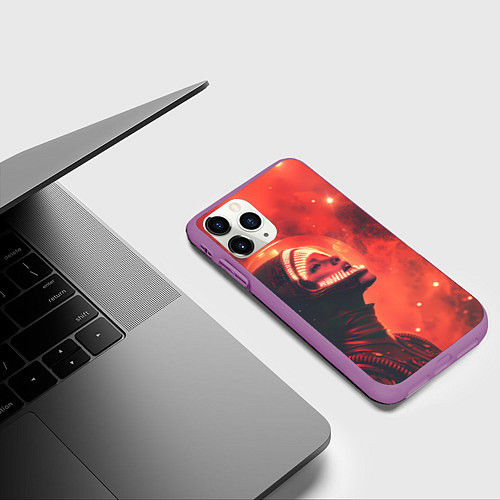 Чехол iPhone 11 Pro матовый Девушка в космосе в костюме чужого / 3D-Фиолетовый – фото 3