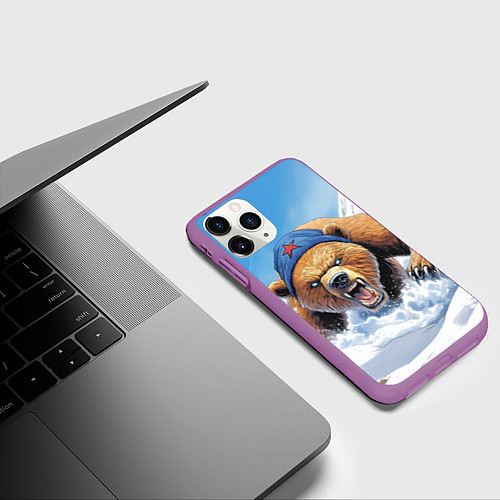 Чехол iPhone 11 Pro матовый Злой русский медведь / 3D-Фиолетовый – фото 3