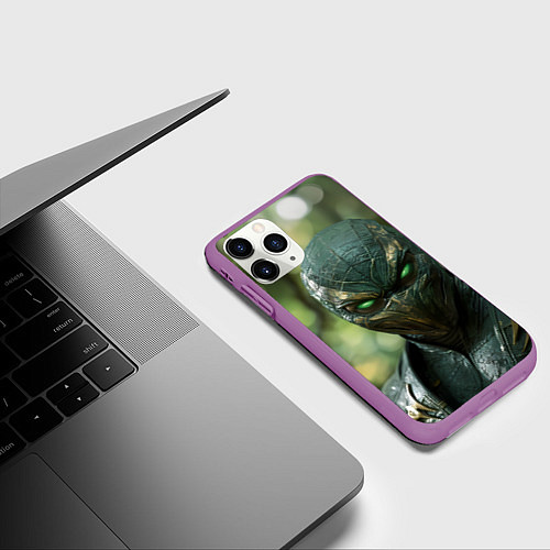 Чехол iPhone 11 Pro матовый Reptile green Mortal kombat / 3D-Фиолетовый – фото 3