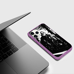 Чехол iPhone 11 Pro матовый Джейсон в лесу, цвет: 3D-фиолетовый — фото 2