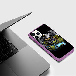 Чехол iPhone 11 Pro матовый Королевский грифон замка - Герои Меча и Магии 3, цвет: 3D-фиолетовый — фото 2